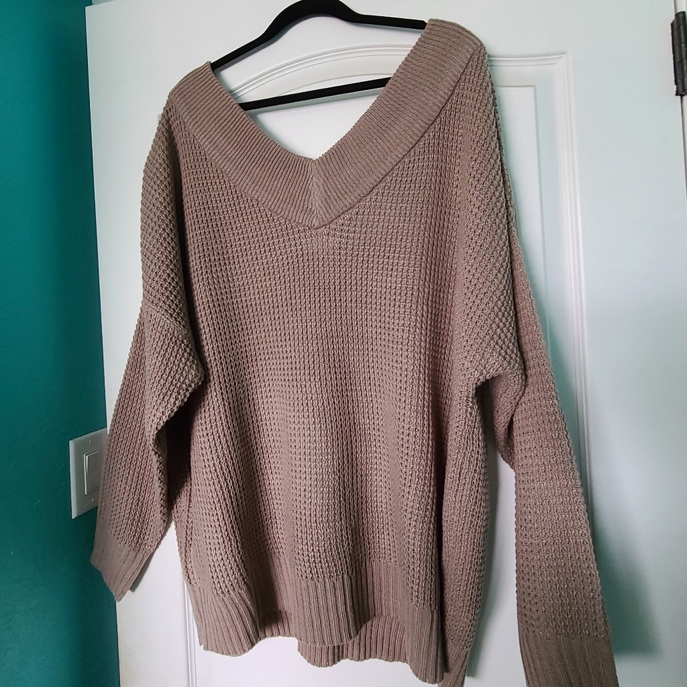 V neck sweater